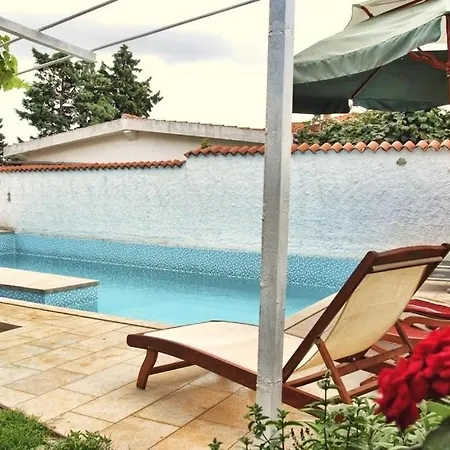 With Swimming Pool Valbandon, - 7257 Appartement