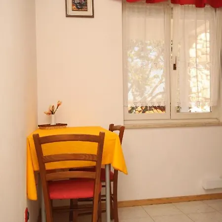 With Swimming Pool Valbandon, - 7257 Appartement *
