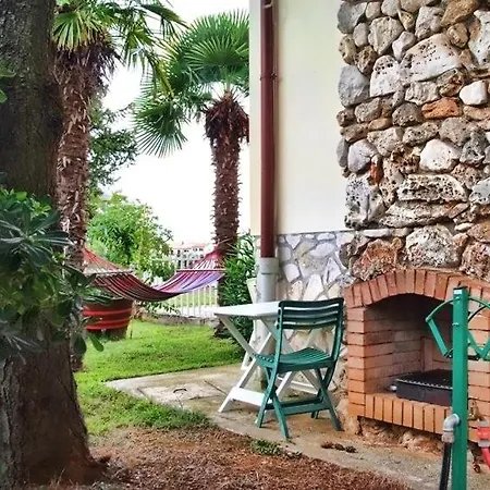 Apartments With Swimming Pool Valbandon, Fazana - 7257