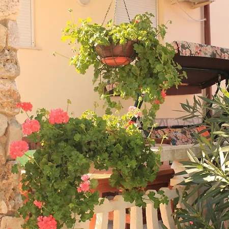 Apartments With Swimming Pool Valbandon, Fazana - 7257 Apartment